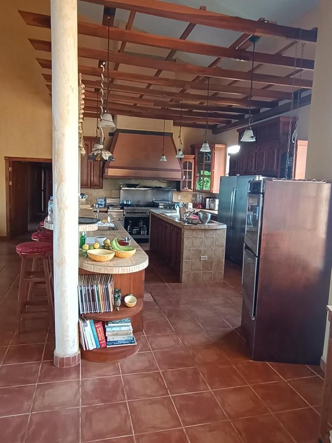 Gone Fishing Panama Bed & Breakfast Boca Chica